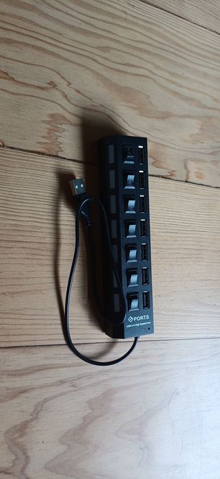 Hub USB 2.0 com 7 Portas e Interruptores (Nunca Usado)