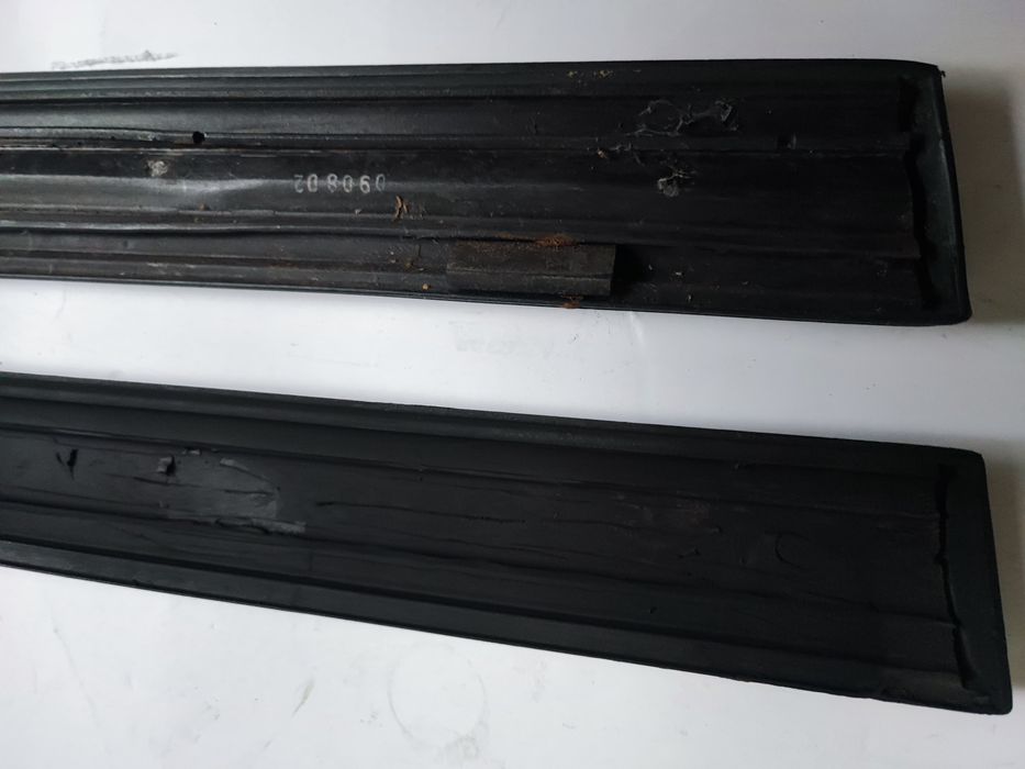 Listwa błotnika Opel Astra Bertone Coupe Cabrio listwa boczna ozdobna