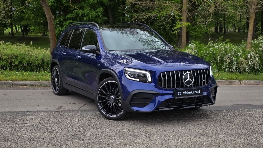 Wynajem aut premium Mercedes Cabrio AMG Audi RS  Mustang wypożyczalnia