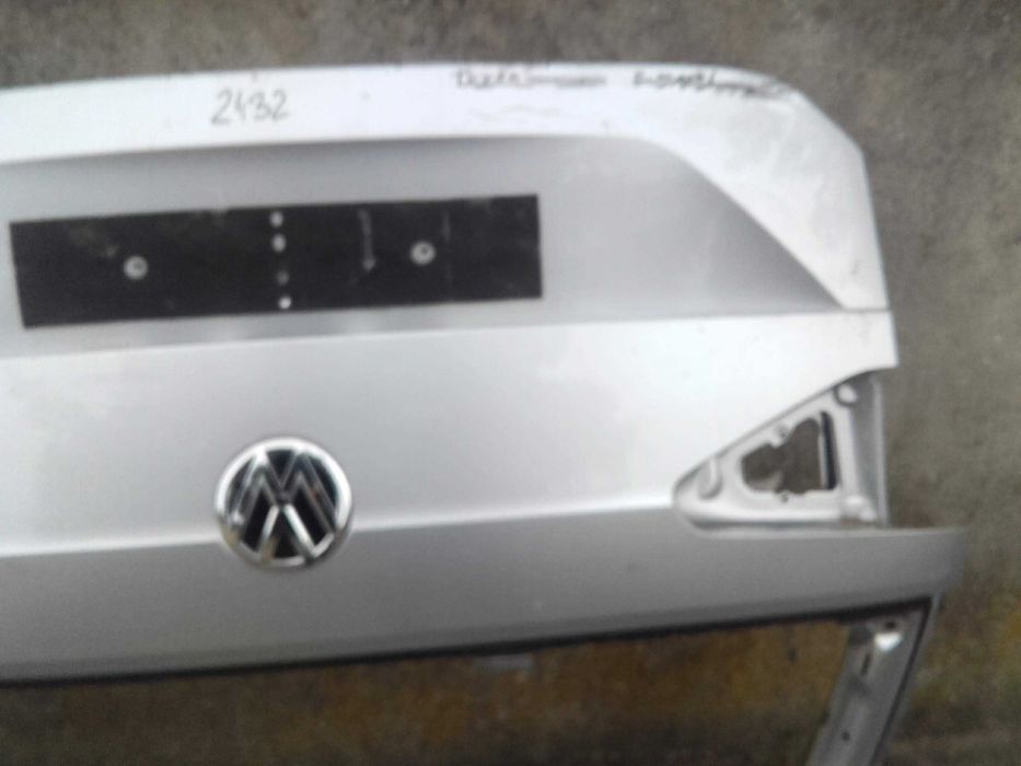 Klapa tylna Volkswagen Touran 2 II 015-> nr2432