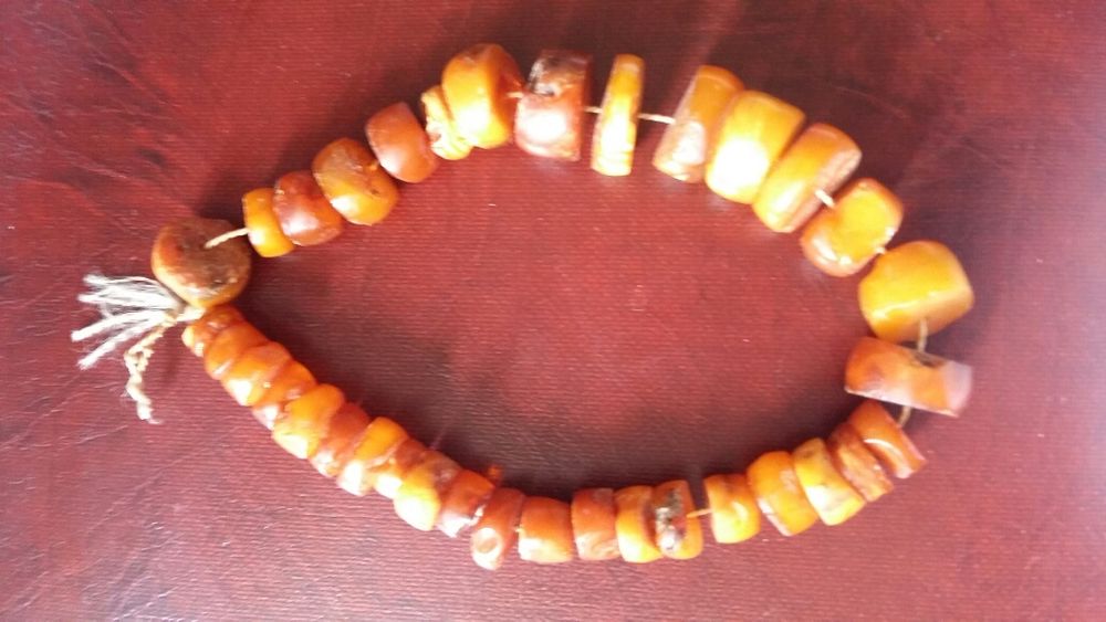 Янтарные бусы натуральные