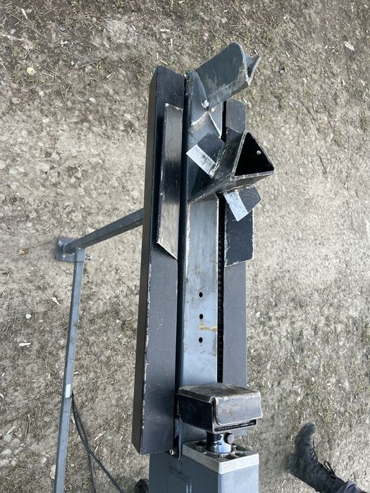 Дровокол гідравлічний