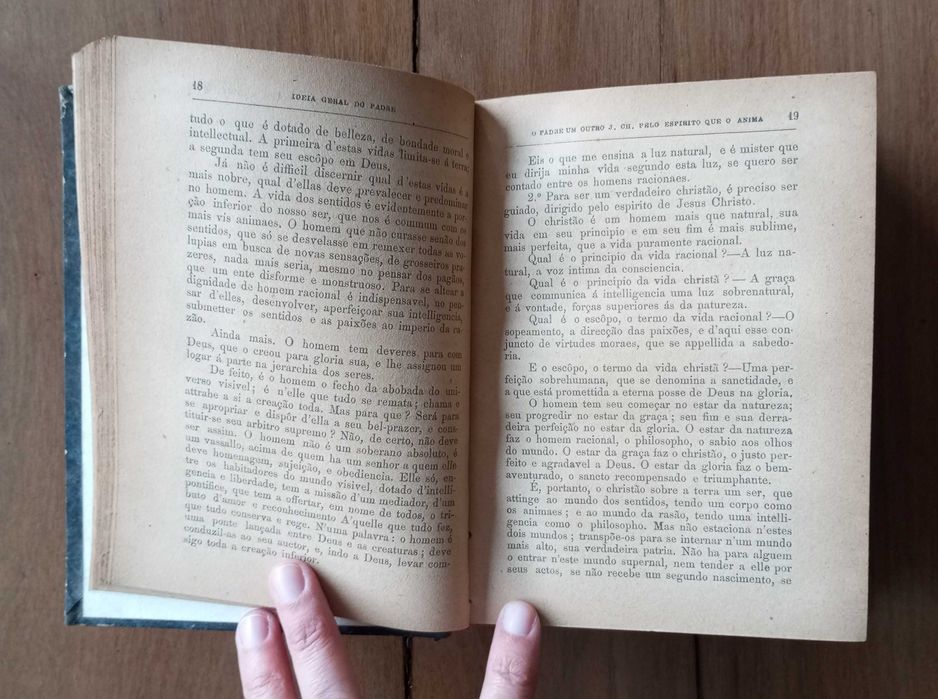 Antigo livro Jesus Vivo no Padre pelo Padre Millet 1886