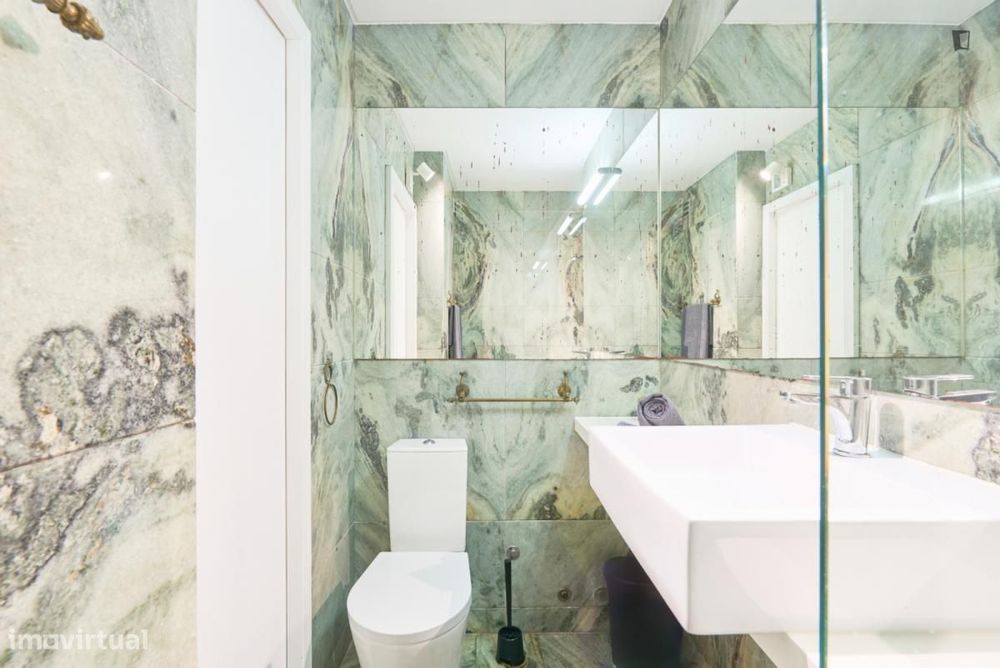 Quarto - localizado em Lapa Lisbon