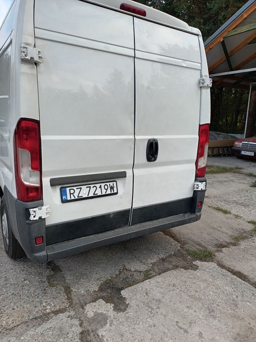Samochod dostawczy Peugeot Boxer