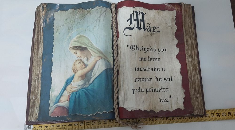 Livro decorativo  "Mae"