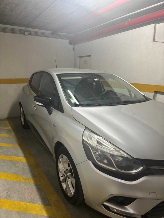 2017 Renault clio TCe 90 Limited