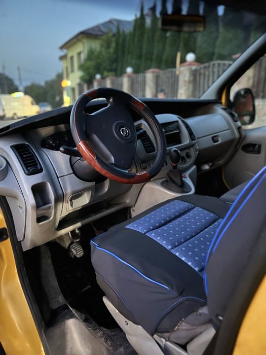 Продам Opel Vivaro