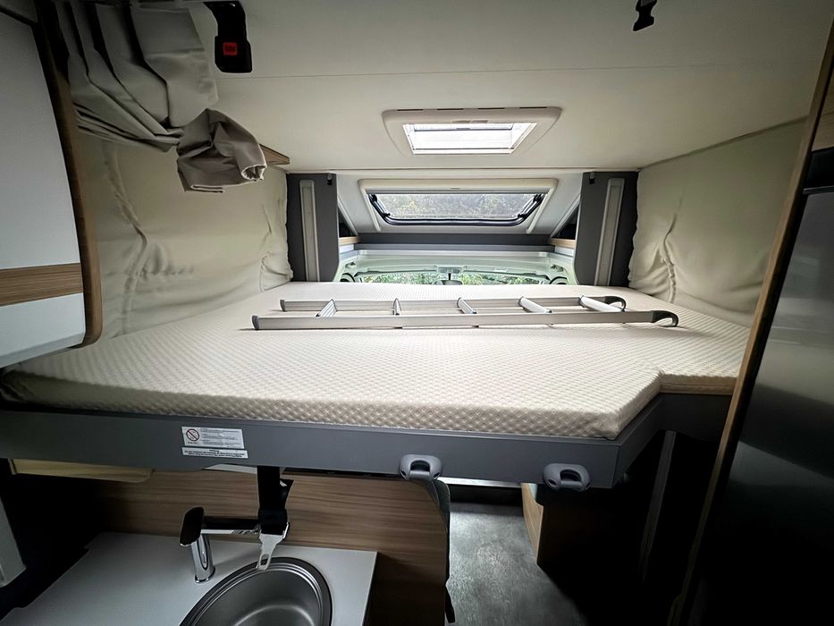 Kamper Wynajem Półintergra Premium Dethleffs JUST T7052 EB 5 os