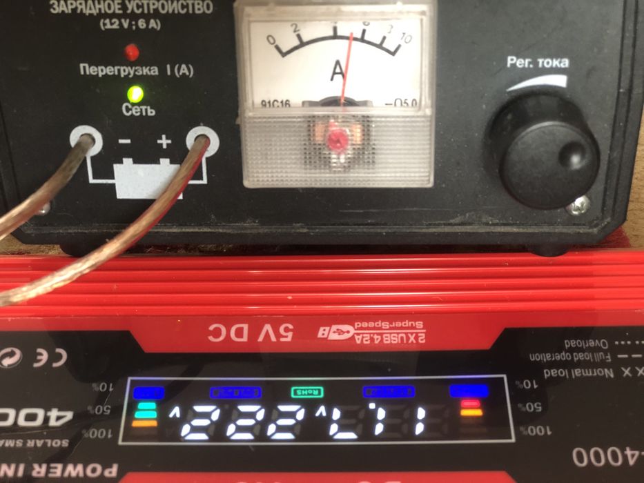 Инвертор 3000 ватт 12/220 (4000 дисплеи