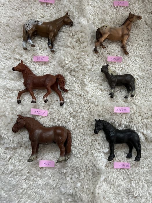 Unikatowe wycofane modele figurki koni konie Schleich