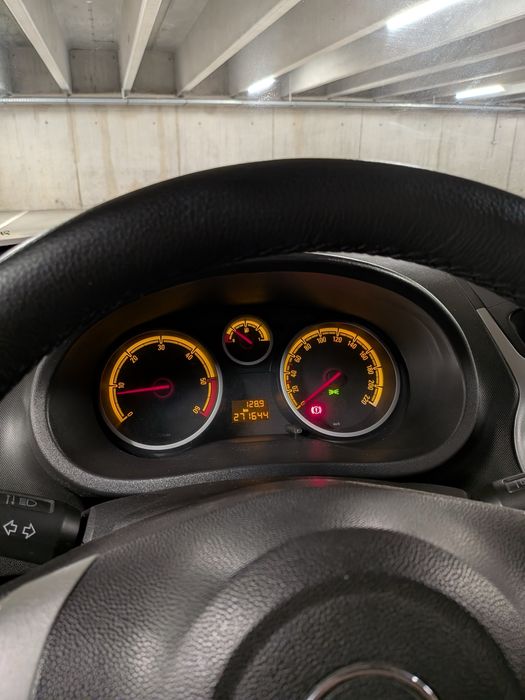 Opel Corsa 1.3 CDTI 75cv — photo 5