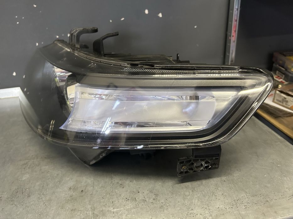 Lampa lewa przód Honda Accord VII lift 05-08r. xenon Europa oryginał