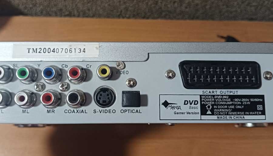 Odtwarzacz DVD MANTA BASIC 002 uszkodzony