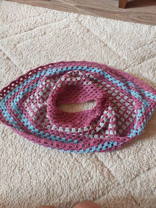 Ponczo ręcznie robione dla dziewczynki 4-5lat