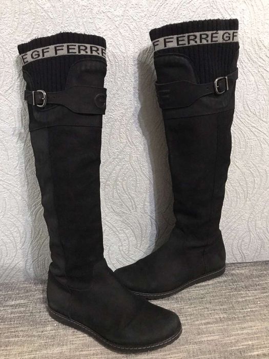 Продам сапоги GF Ferre