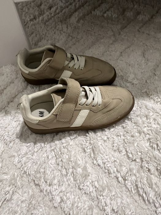 Кросівки на хлопчика