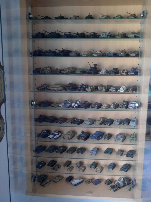 Carros de combate com vitrina