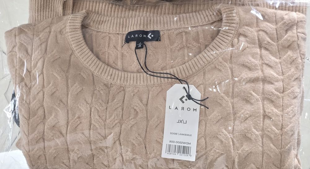 Sukienka Moraj   rozmiar L/XL