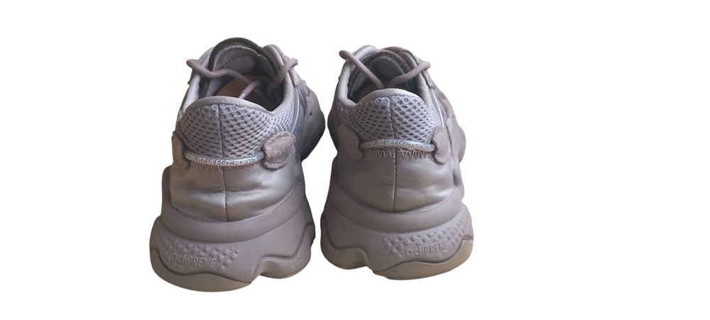 Кросівки жіночі Adidas Ozweego, Lava Grey GY3165