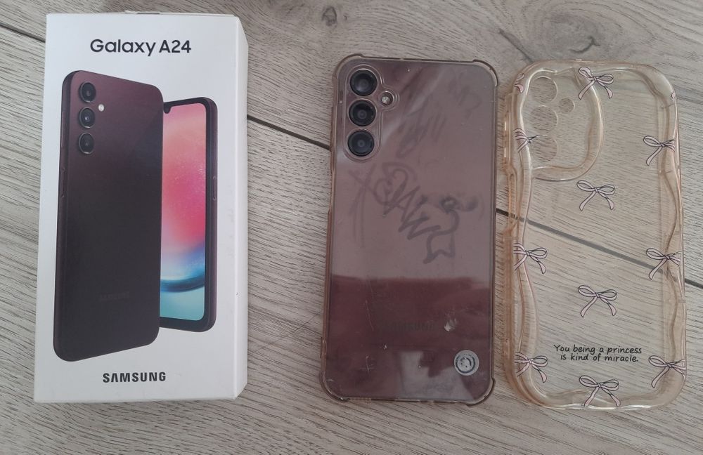 Смартфон Samsung a24