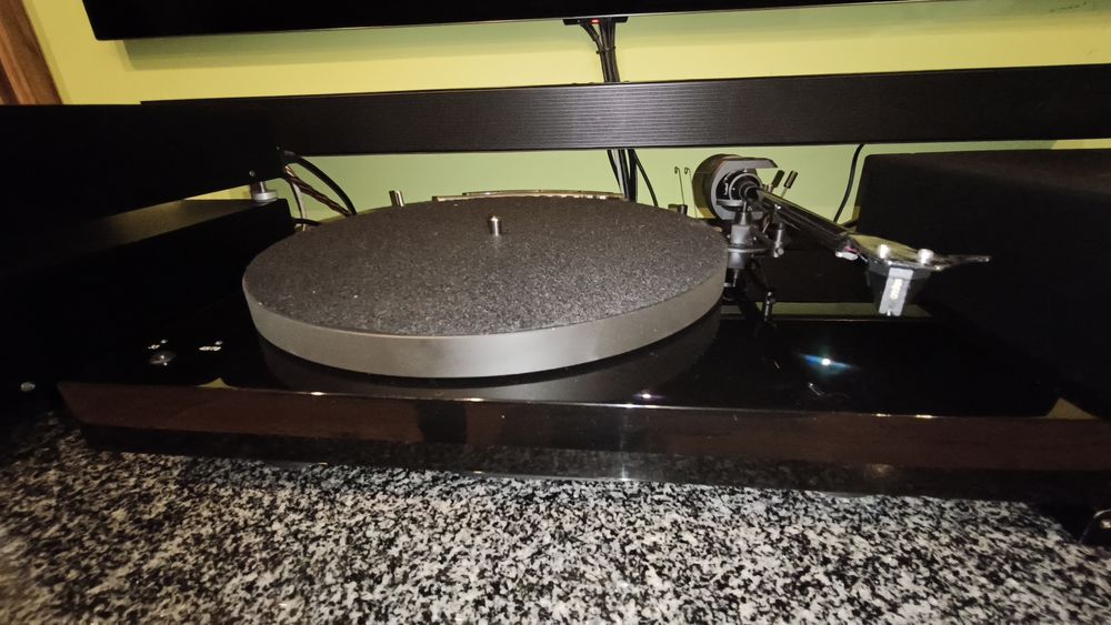 Pro-Ject X1 wkładka Ortofon 2M Black