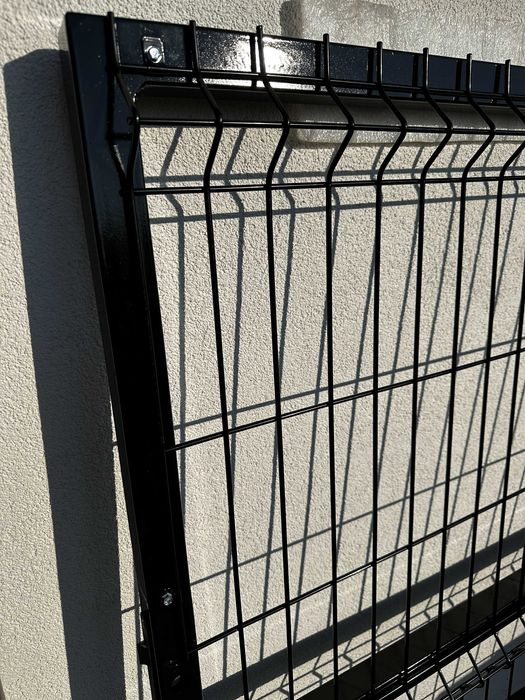 Furtka panelowa ze słupkiem