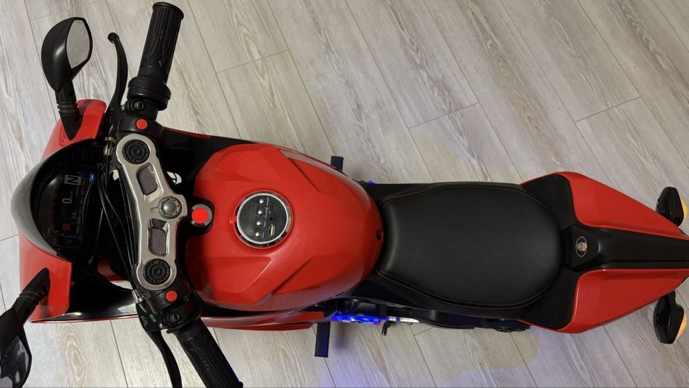 Мотоцикл Bambi Racer M 4262EL-3 Red