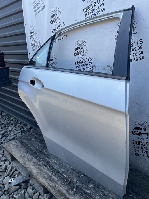 Двері передні задні ліві праві Mercedes W212 колір 775 сірий