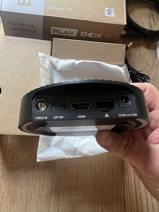 Dekoder PLAY NOW TV BOX DV-8990
