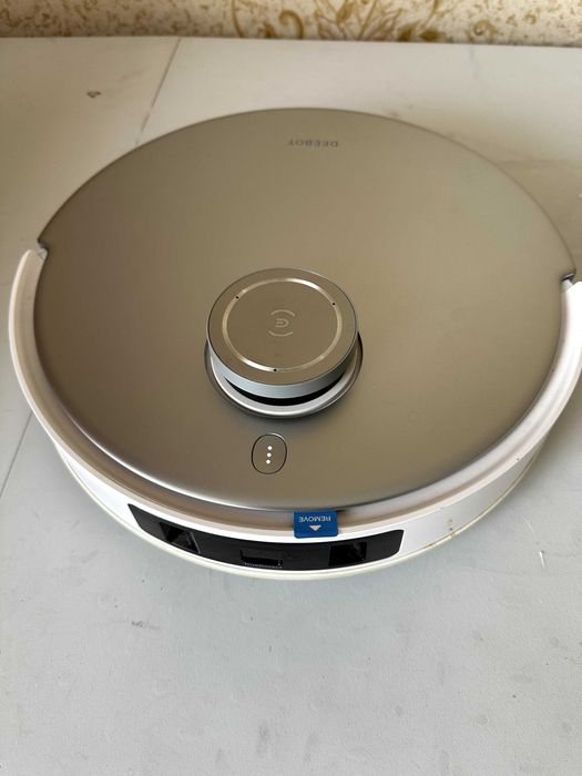 Robot sprzątający ECOVACS DEEBOT T20 OMNI