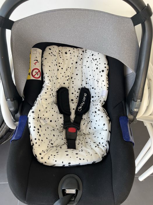 Trio Bebé - Carrinho, Alcofa e Babycoque