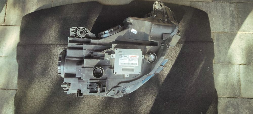 Lampa przód przednia lewa bixenon Audi A3 8V LIFT