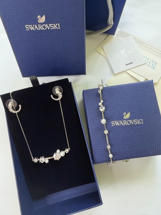Шикарний набір Swarovski