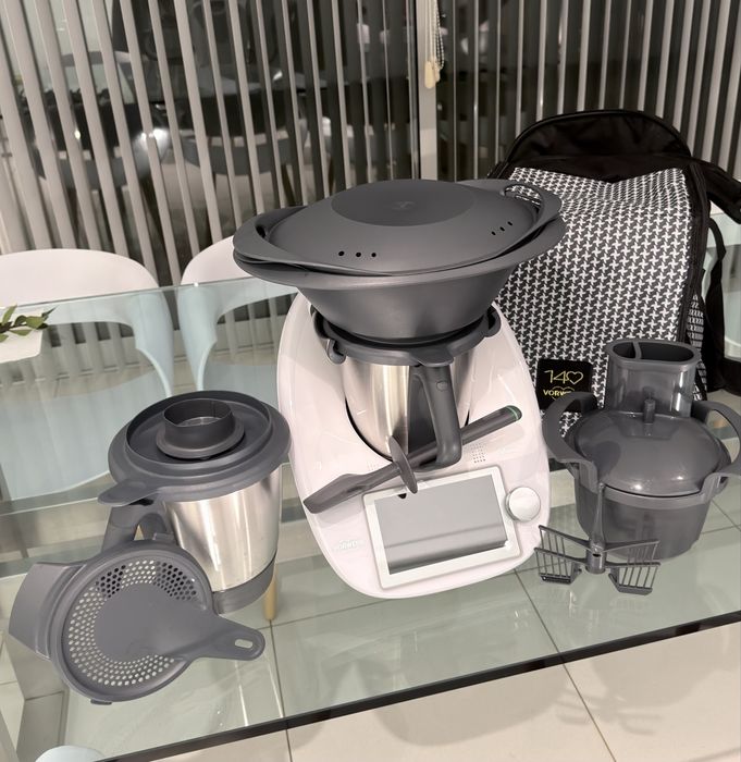 Bimby TM6 igual a nova com Fatura e Garantia de fabrica