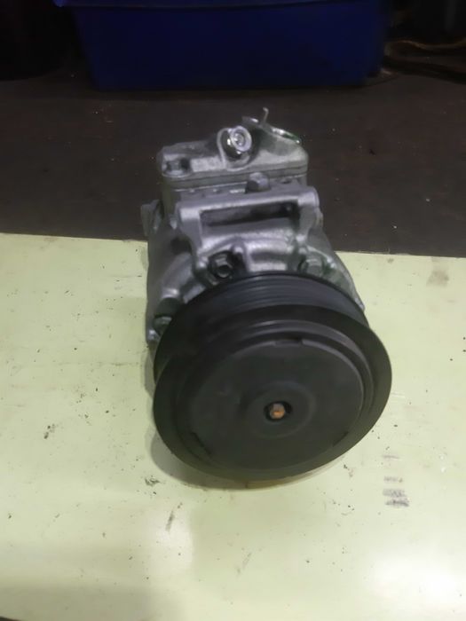 компрессор кондиционера Audi VW SKODA ауди 80 100 A4 A6 A8 B4 B5 C4 C5