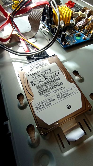 Zestaw monitoringu MW POWER rejestrator IP 4xCH.+kamera IR /5MPX.