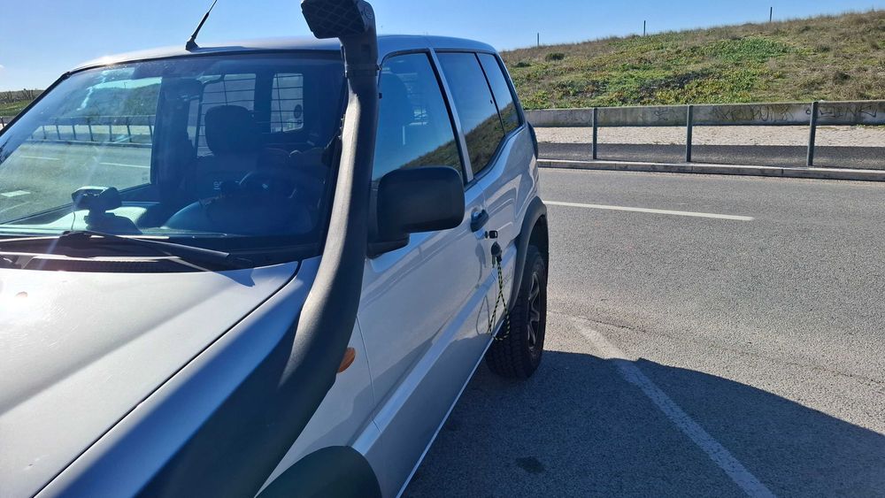 nissan terrano 2.7 TDi