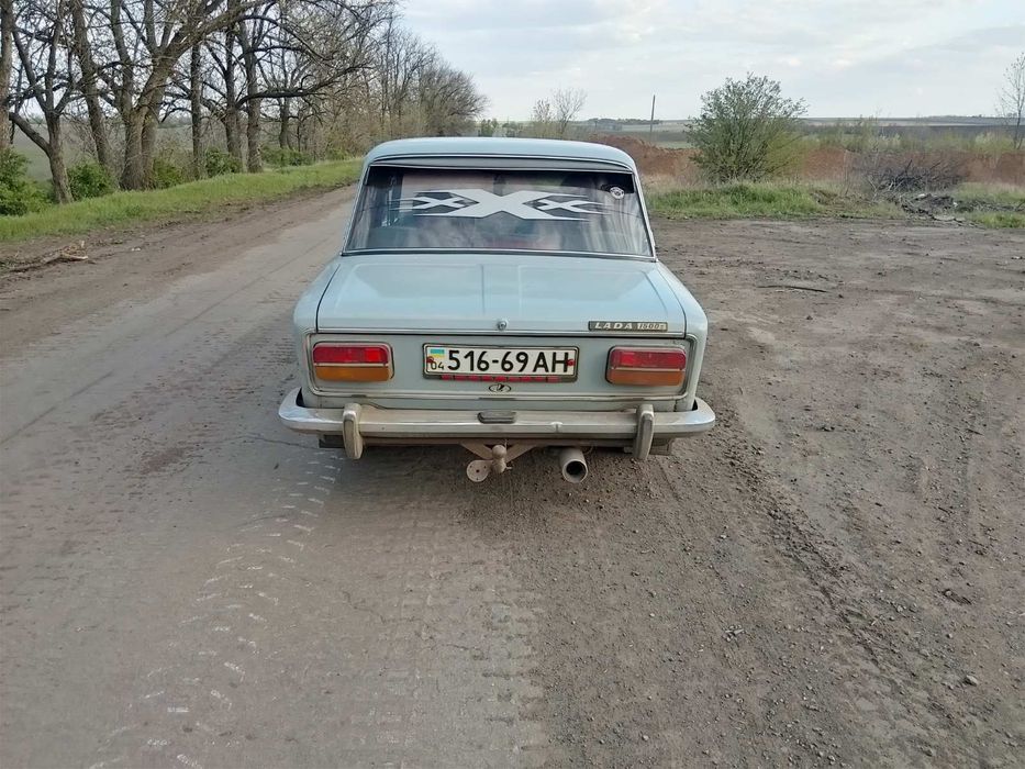 Продам автомобіль ВАЗ 2103