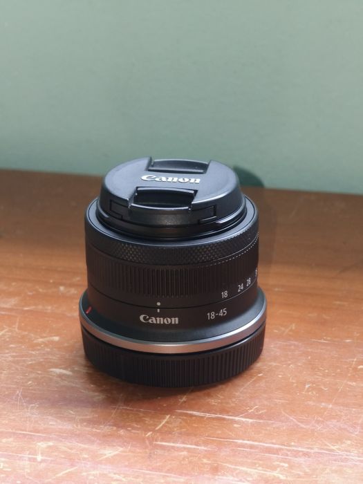 CANON RF-S 18-45mm F4.5-6.3 IS STM