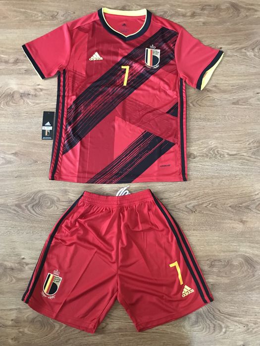 Футбольна форма Бельгії