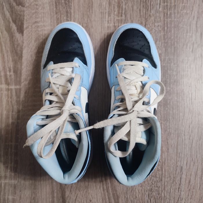 Кросівки Nike Air Jordan 1 Mid Ice Blue Gs Light Blue size 39/24.5