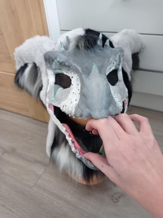 Furry Dino maska