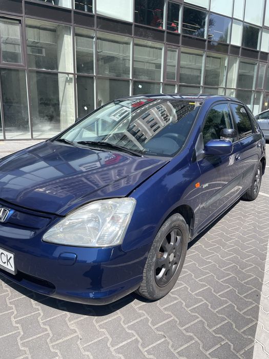 Honda Civic VII 2001 року