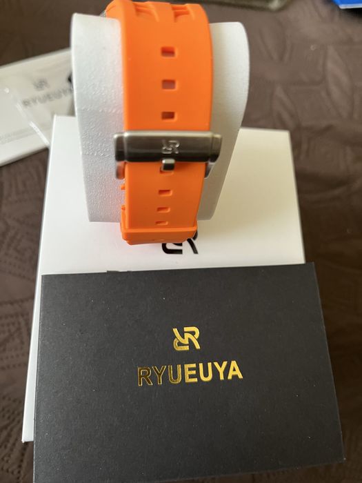 Чехол-защитный бампер Ryueuya для Apple Watch Ultra 49 мм
