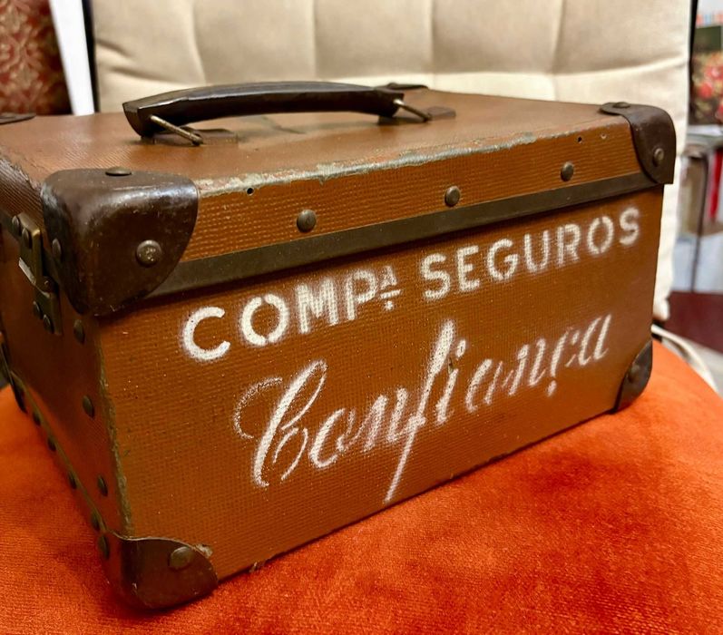 Malas de viagem antigas e vintage