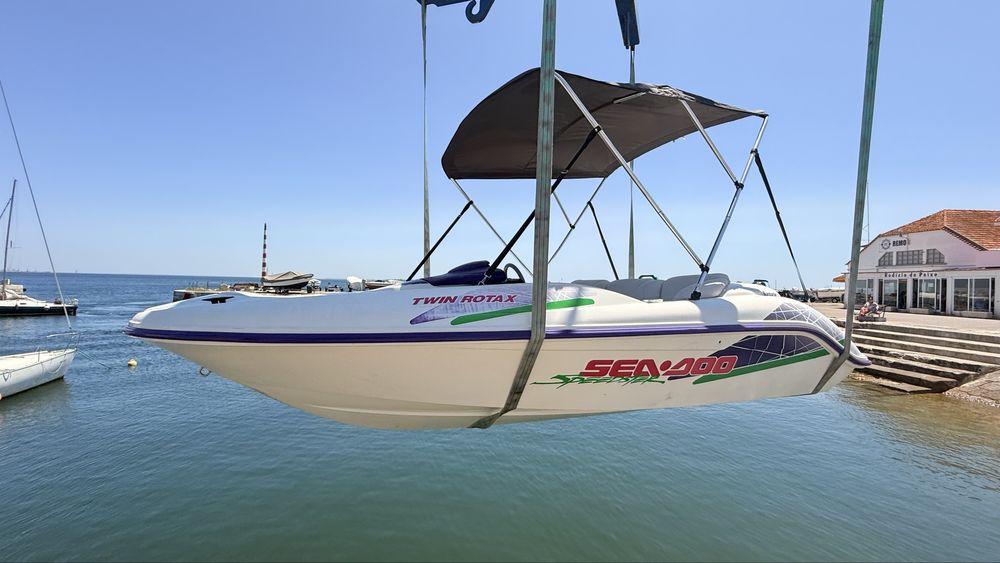 Sea-Doo Speedster | Jetboat 4 Lugares com Atrelado 2 motores jet ( mota de água)