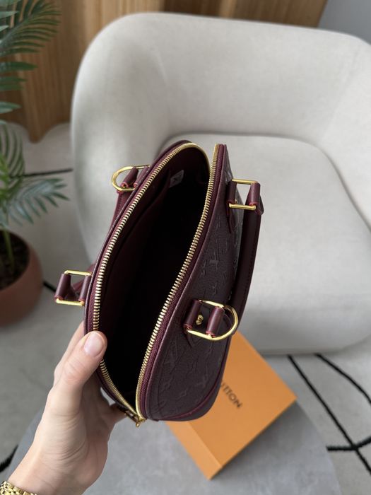 Torebka Louis Vuitton alma burgundy