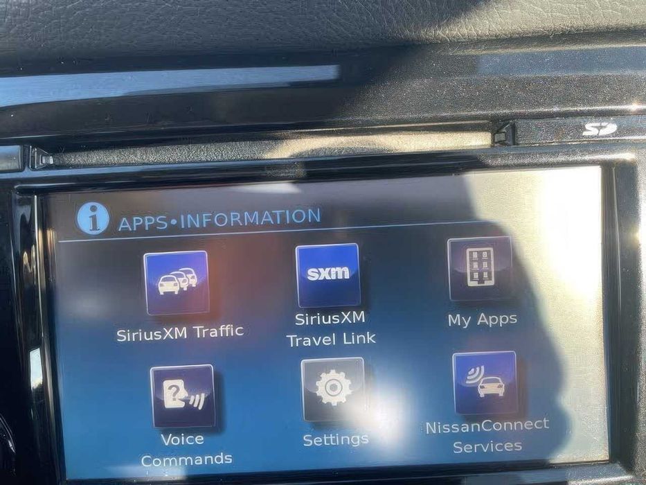 Nissan Rogue Sport S      2019