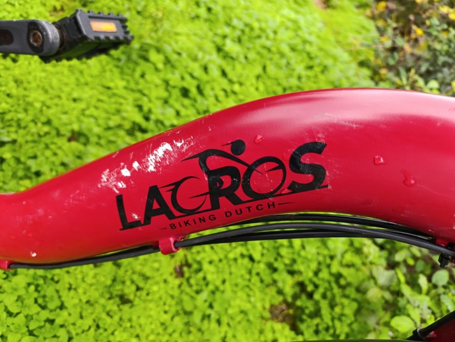 Lacros bicicleta elétrica em bom estado